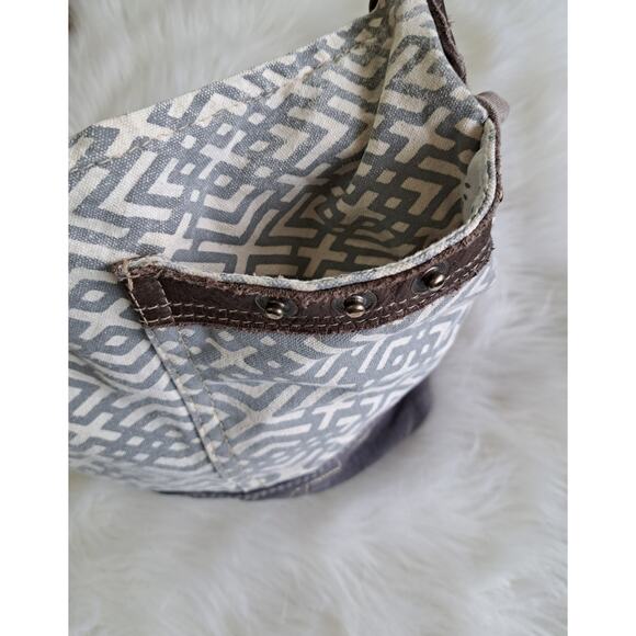 SALE. Midsz Myra Bag w/leather trim - Picture 6 of 14